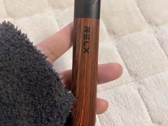 悦刻开始鼓励国内代理商出海联合拓展市场